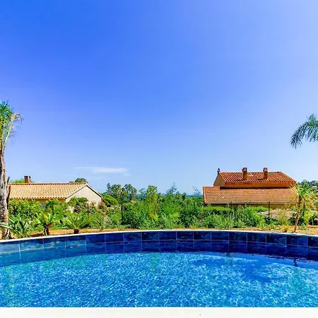 Appartement Select'sohome - T2 Pour 4 Personnes A Saint-clair Au Lavandou Avec Vue Mer, Piscine Et Parking Prive - 180sud-c02 Le Lavandou